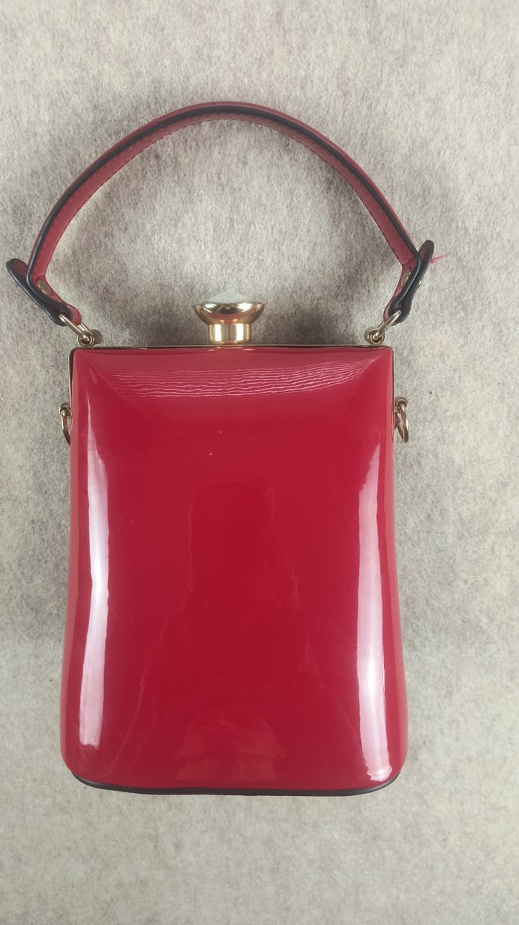 Alyssa Women's Fashion Patent clutch with detachable shoulder strap